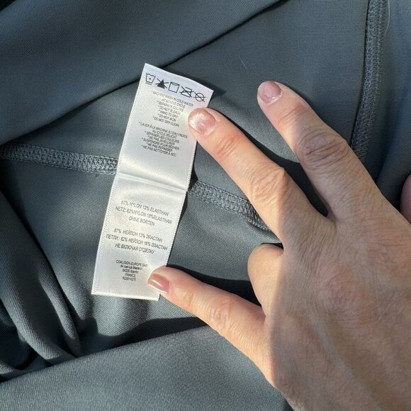 Lolë Women Blue/Grey Athletic Long Sleeves Jacket Size Small - Picture 15 of 16